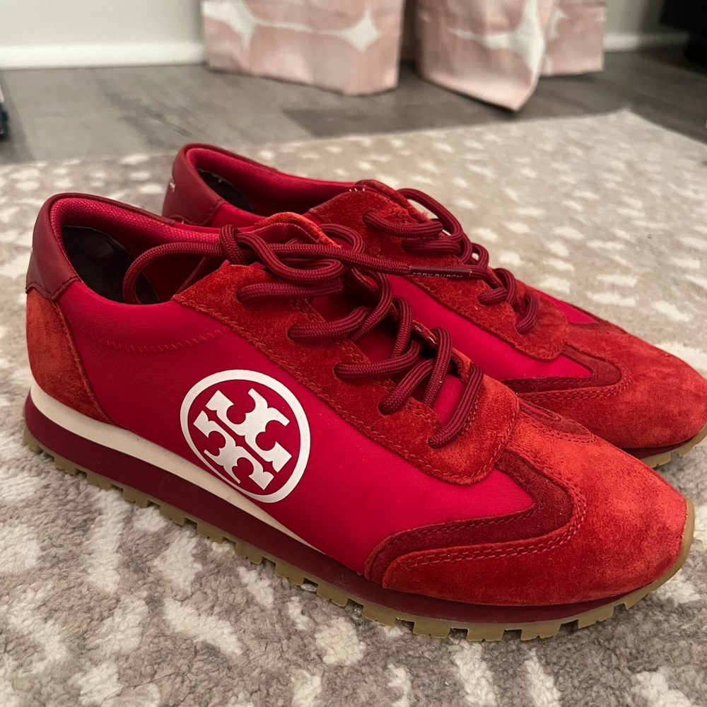 Tory Burch Runner
